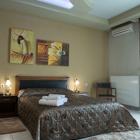 Hotel Philippion Káto Loutrákion エクステリア 写真