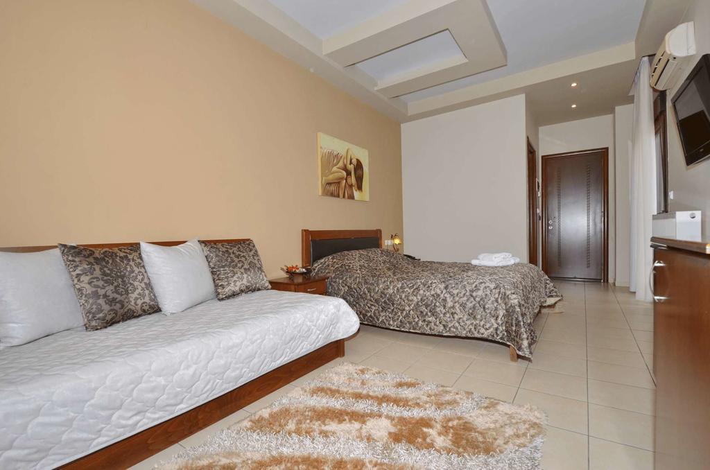Hotel Philippion Káto Loutrákion エクステリア 写真